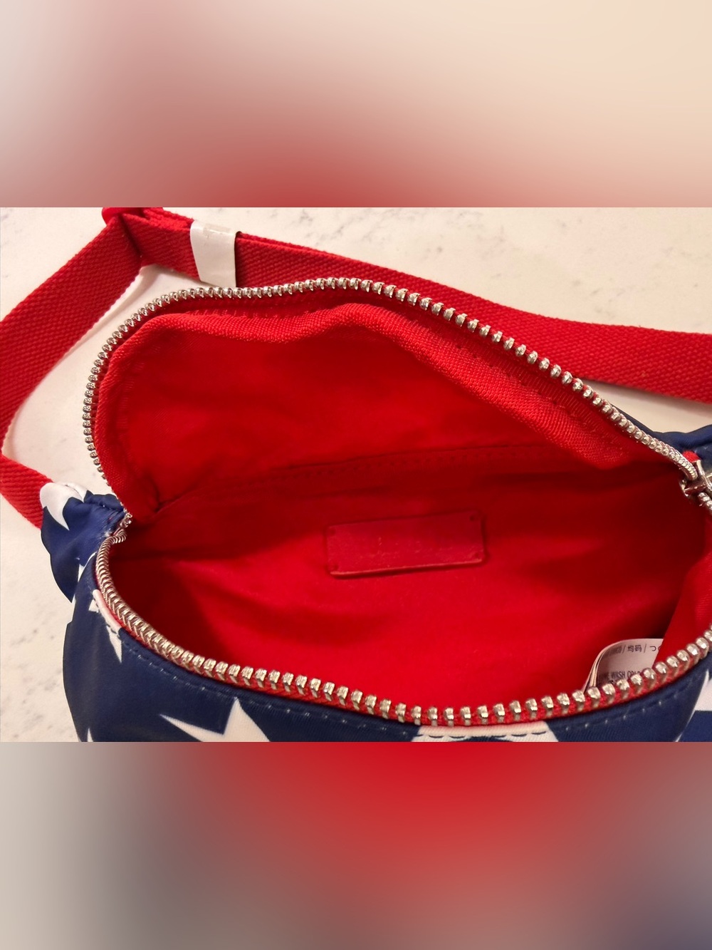 Forever 21 Kids Star Print Navy & White Fanny Pack with Red Strap - Picture 6 of 8